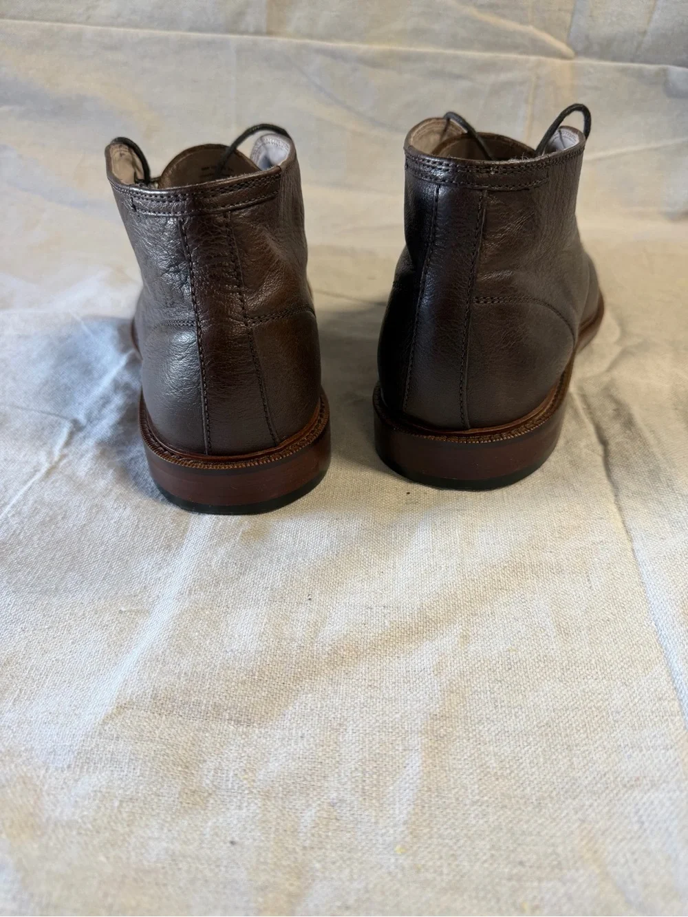 Banana Republic sleek leather